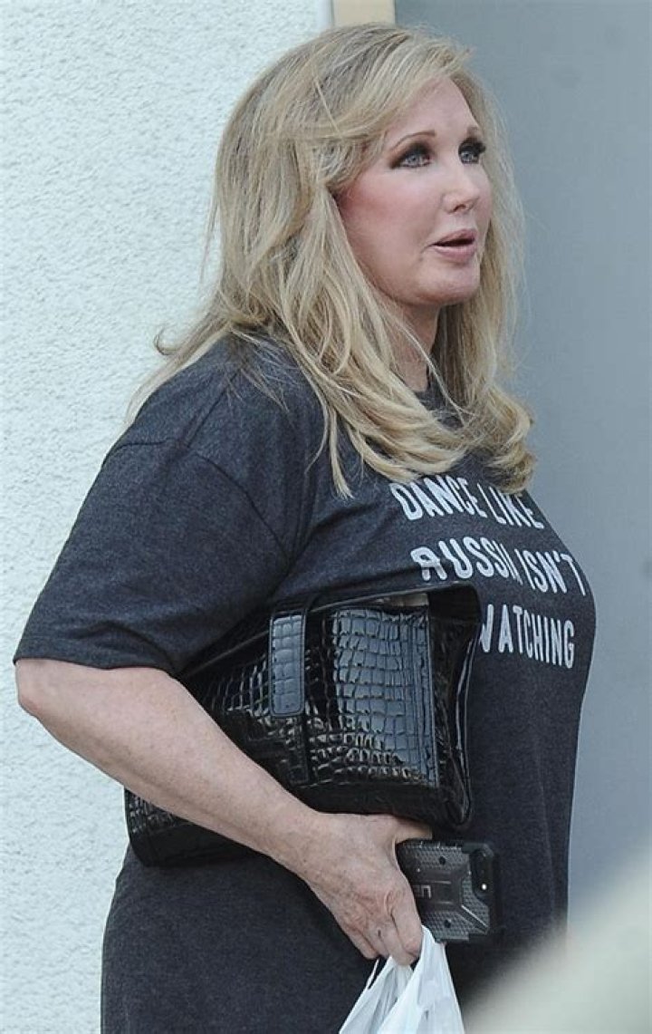Dallas bombshell Fairchild looks incredible as actress makes