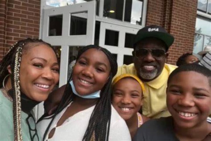 Krista Campbell Spelman College Move in Day FIRSTLADYBEA