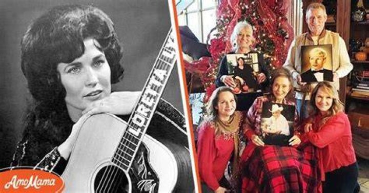 Loretta Lynn Gave Birth at 16 &mdash; She Felt 'Sorry' for Her Twins & 2 of