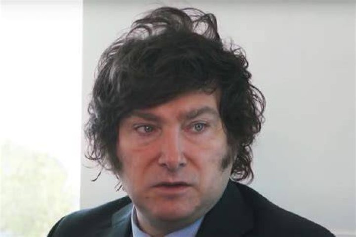 Medio argentino revela que Javier Milei termin&oacute; &ldquo;a los gritos&rdquo; con